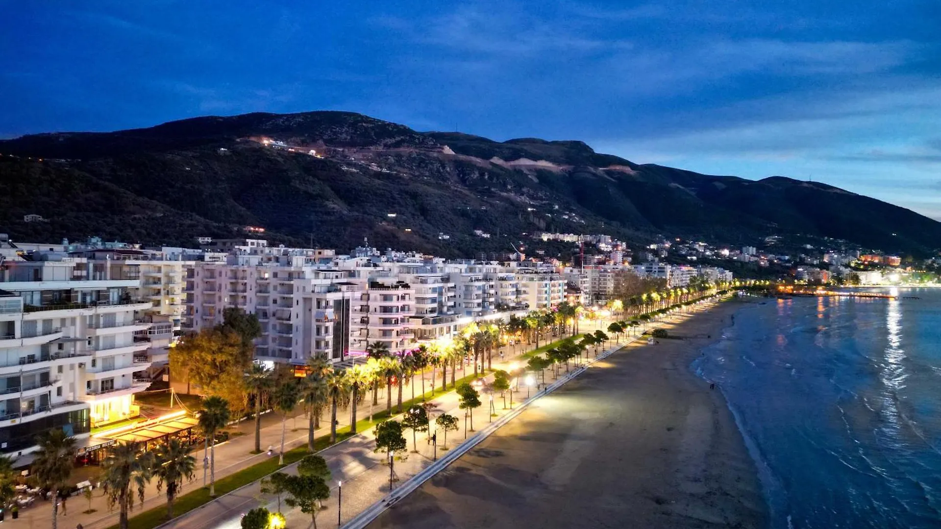 Charm Hotel Vlore 4*,  Albania