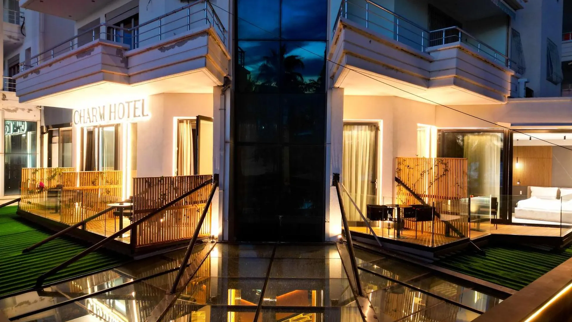 Charm Hotel Vlore