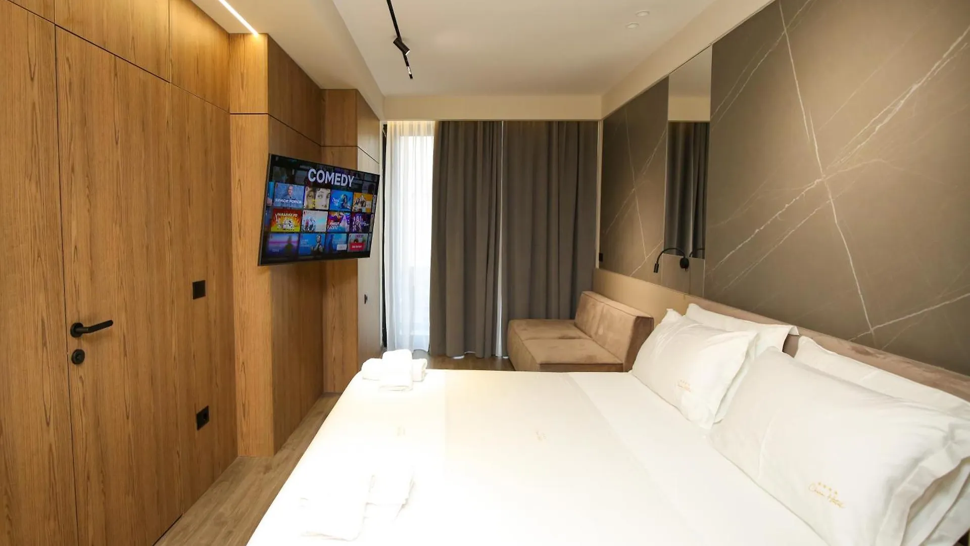 Charm Hotel Vlore
