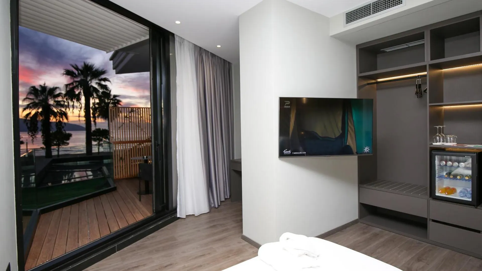Charm Hotel Vlore