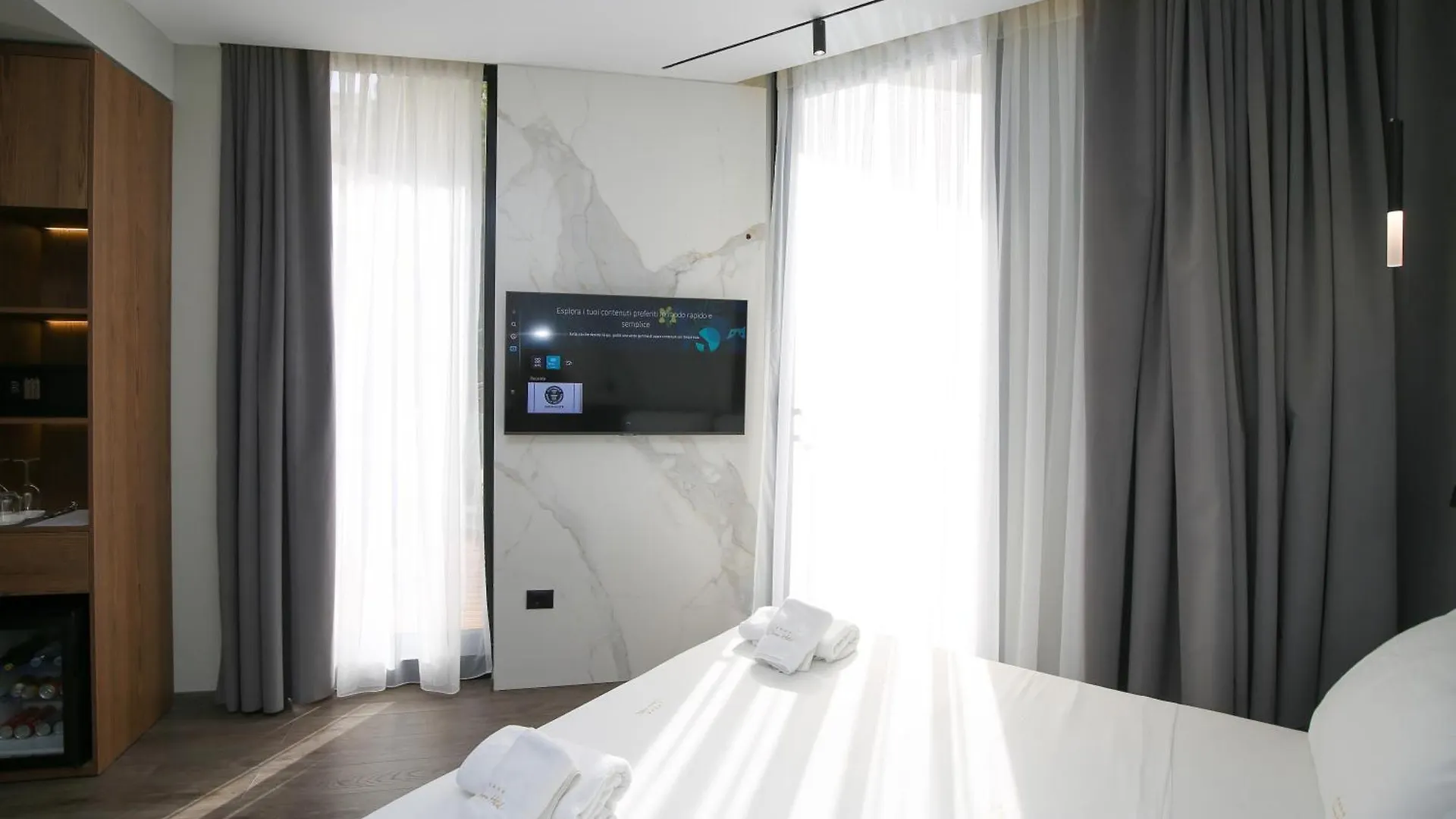 Charm Hotel Vlore 4*,  Albania