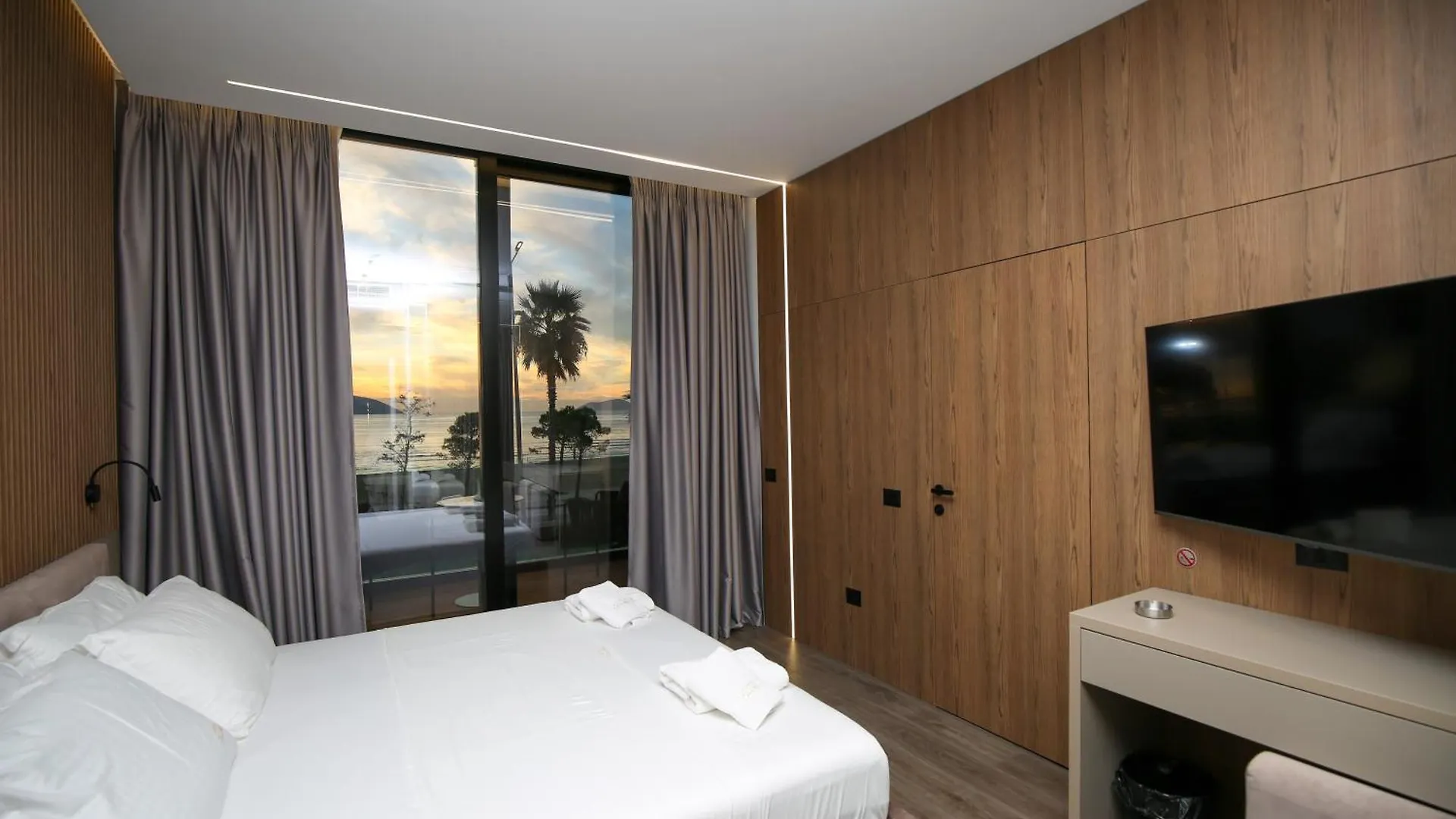 Charm Hotel Vlore
